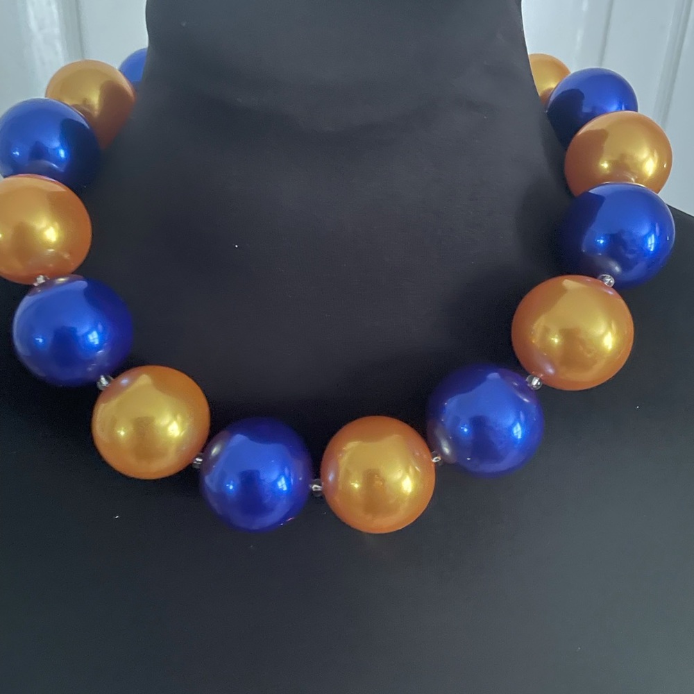 Fashion Jewelry Vibrant Blue and Gold Necklace